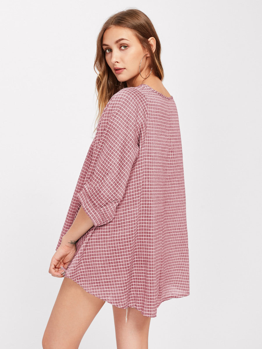 Grid Dip Hem Blouse